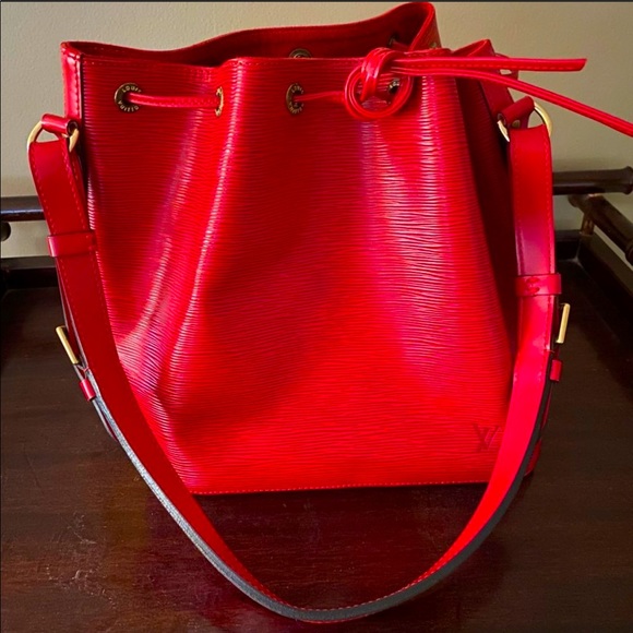 Louis Vuitton M41107 Epi Petit Noe - Picture 1 of 11